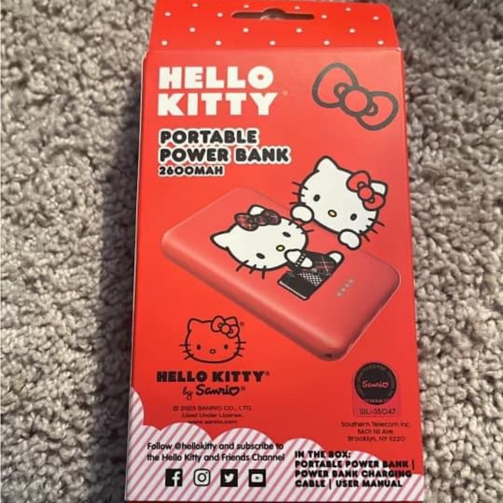 Hello kitty portable charger